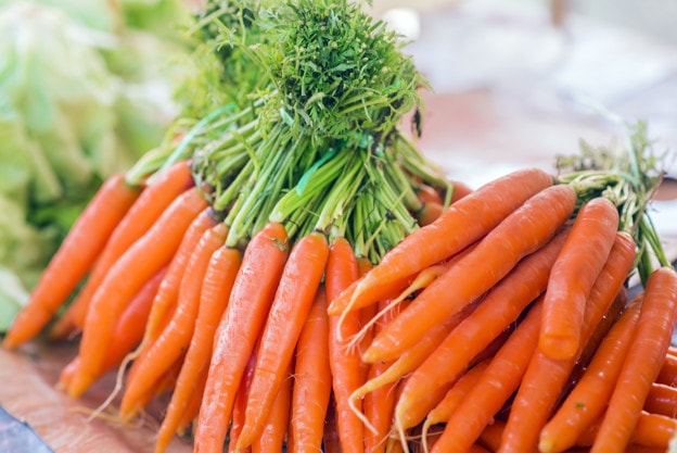 کاشت هویج ، بذر سبزیجات تابستانی